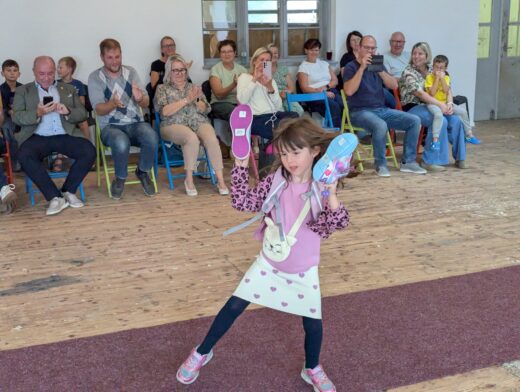 2 Kindermodeschau